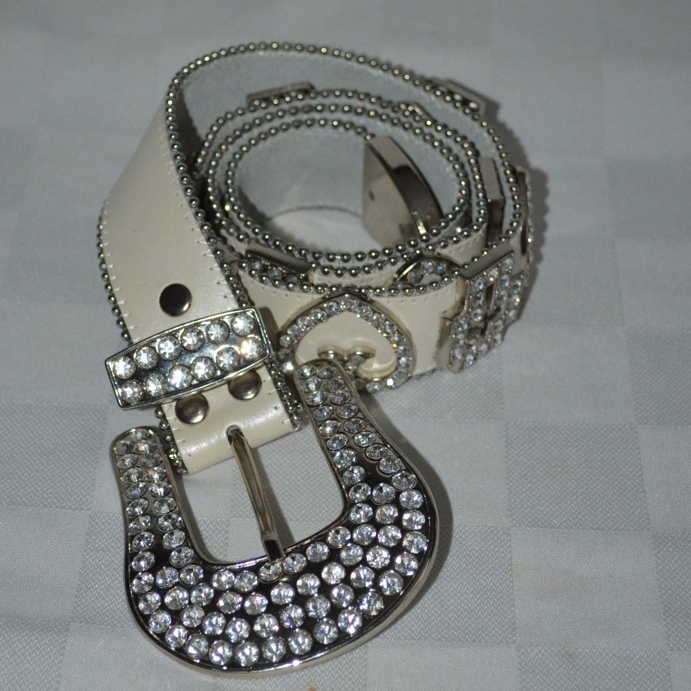 Sz S White Leather Swarovski Crystal Hearts Crosses Belt and Buckle